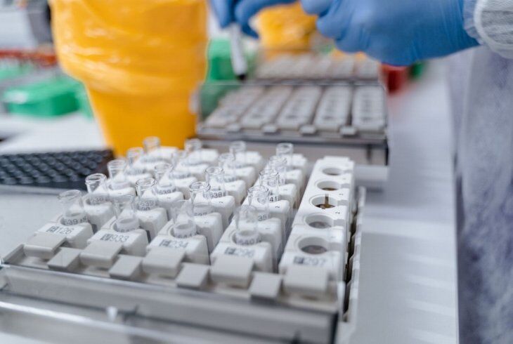 Testes essenciais e produtos laboratoriais para análise de biocombustíveis no Brasil